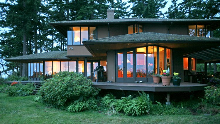 Waterfront Port Townsend - Your dream home in the heart of historic, Victorian, Port Townsend, Washington.